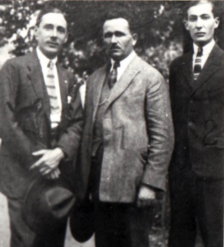 Köblöş, Elek. (1).
(F.A.)
