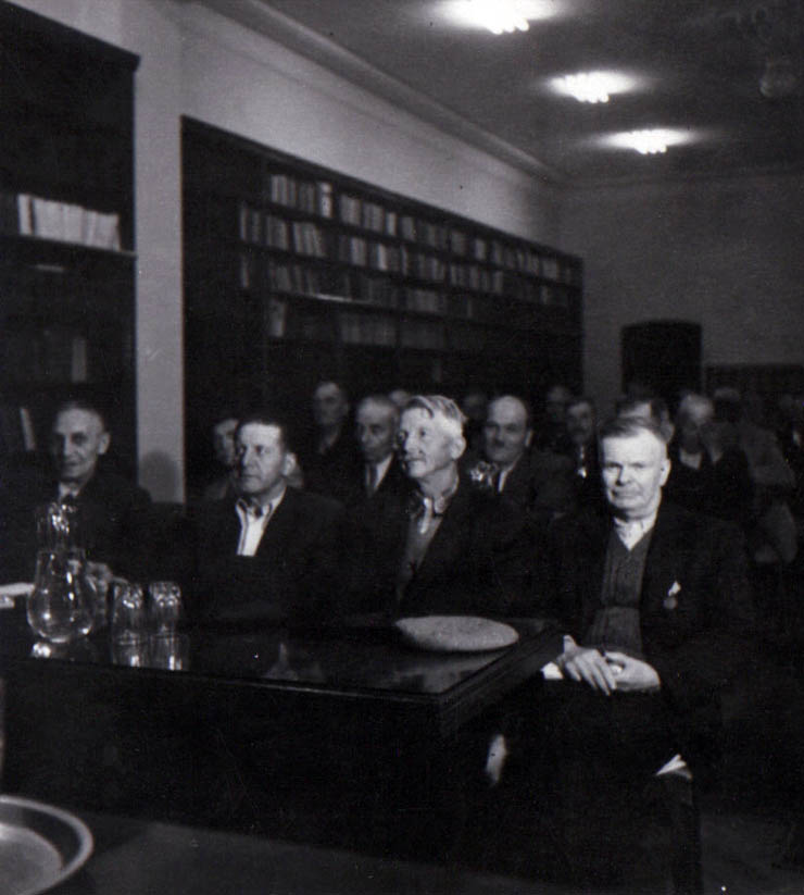 Participanţi la Revoluţia din Octombrie din Reg. Mureş.Aut. Maghiară.
(F.A.)
