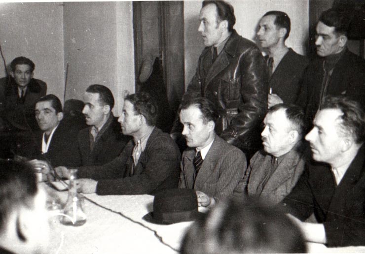 Aspect de la Consfătuirea delegaţilor muncitorilor mineri şi funcţionari din Valea Jiului, la care a vorbit Gheorghe Gheorghiu-Dej (Petroşani) (1944 noiembrie 24).