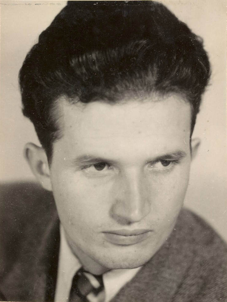 Nicolae Ceauşescu (1945)