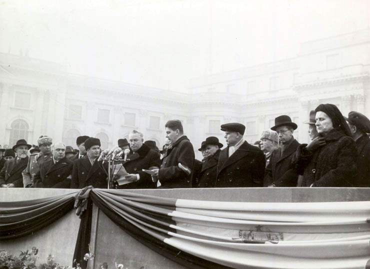 Bucureşti, 10 ianuarie 1958. Aspecte de la funeraliile dr. Petru Groza. (10 ian. 1958)