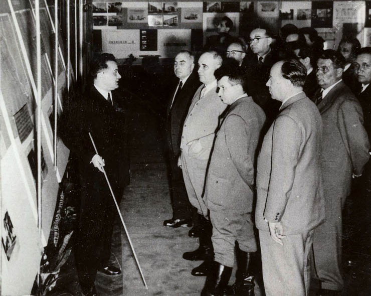 Februarie 1961. Conducători de partid şi de stat în timpul vizitei de lucru la Piteşti şi împrejurimi. (febr.1961)