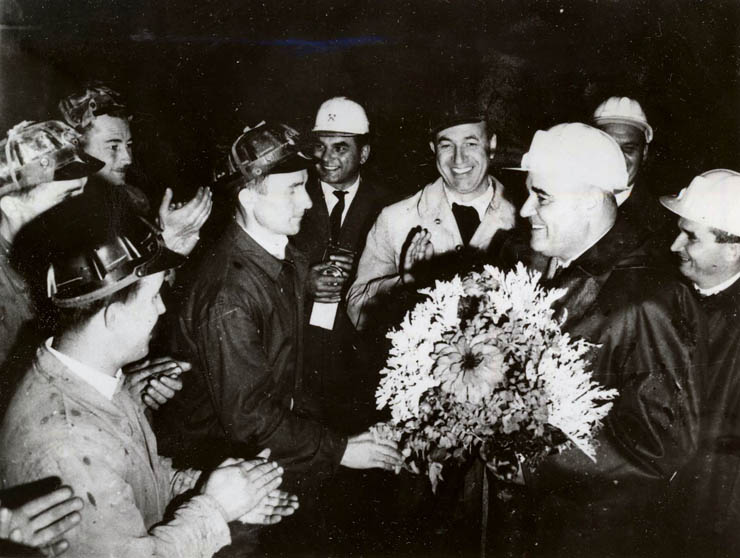 Octombrie 1963. Vizitarea hidrocentralei „16 Februarie” de pe Argeş. (oct.1963)