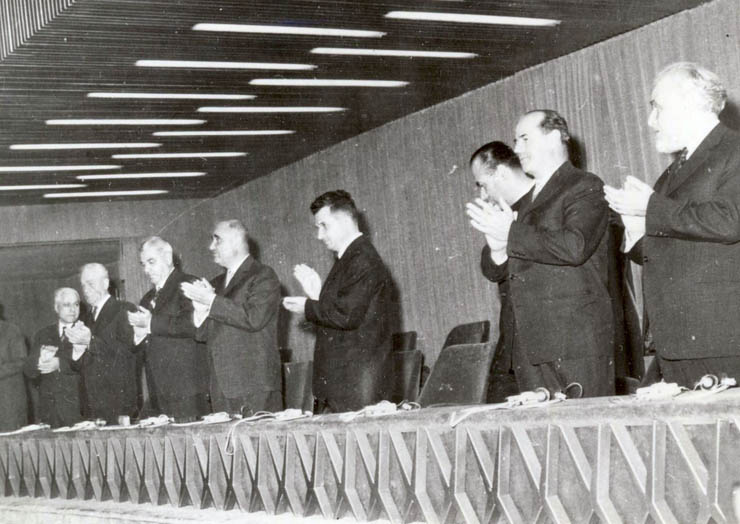 Mai 1964, Bucureşti. Conducători de partid şi de stat în loja oficială la spectacolul de gală prezentat de Comedia Franceză. (Mai 1964)
