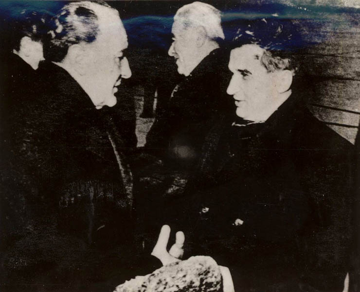 Nicolae Ceauşescu şi Jánoş Kádár la încheierea vizitei delegaţiei de partid şi guvernamentale maghiare în România. (26 febr.1972)