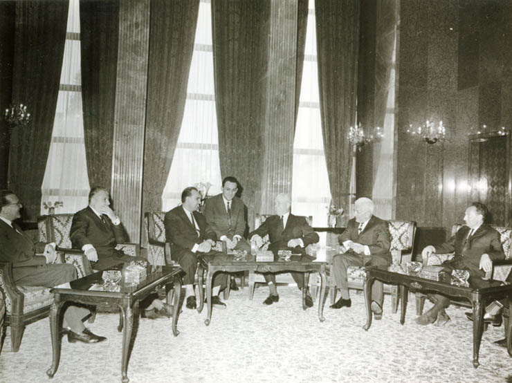 Emil Bodnăraş, prim-vicepreşedintele Consiliului de Miniştri al României, l-a primit pe Korom Mihaly, ministrul ungar de justiţie. (7 iunie 1967)