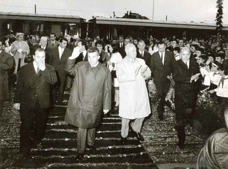 Aspecte din timpul vizitei conducătorilor de partid şi de stat în regiunea Braşov, oraşul Sibiu. (15-18 iunie 1967)