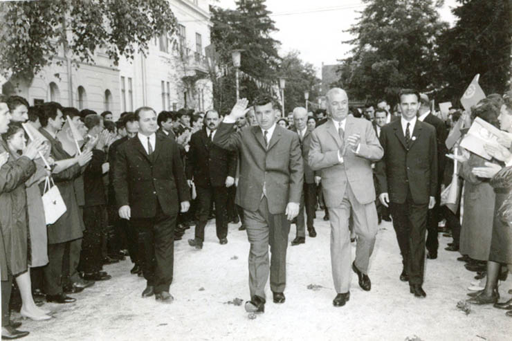 Aspecte din timpul vizitei conducătorilor de partid şi de stat în regiunea Braşov, oraşul Sibiu. (15-18 iunie 1967)