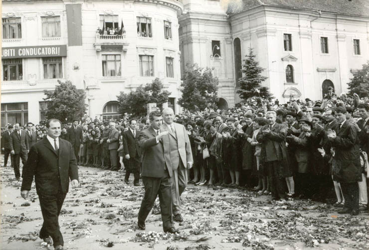 Aspecte din timpul vizitei conducătorilor de partid şi de stat în regiunea Braşov, oraşul Sibiu. (15-18 iunie 1967)