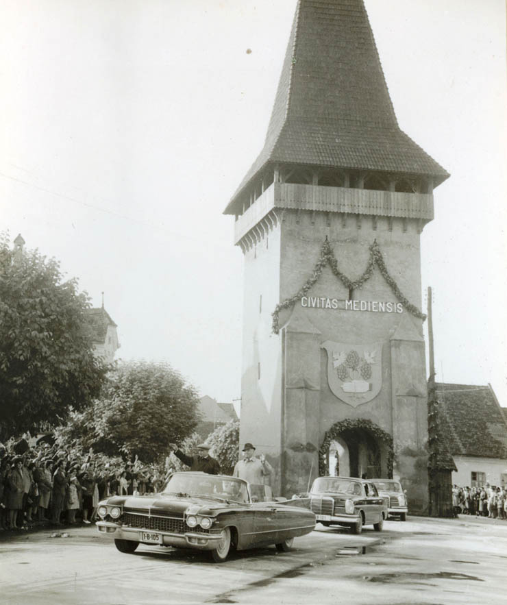 Aspecte din timpul vizitei conducătorilor de partid şi de stat în regiunea Braşov, oraşul Mediaş. (15-18 iunie 1967)
