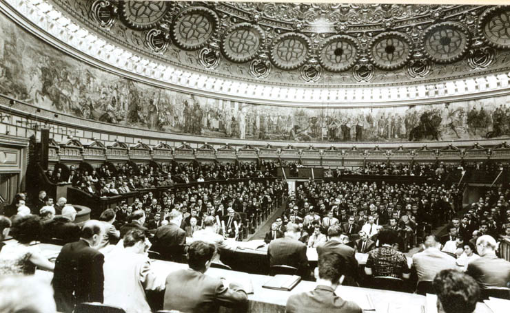 Aspecte din timpul consfătuirii pe ţară a lucrătorilor din industria chimică. (3-5 iulie 1967)