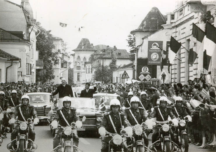 Aspecte din timpul vizitei în România a preşedintelui Franţei, Charles de Gaulle. (17 mai 1968)