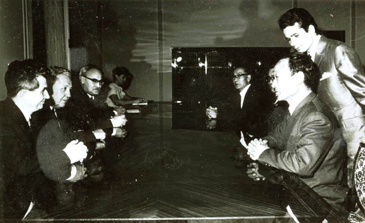 Primirea de către Nicolae Ceauşescu a delegaţiei Partidului Comunist din Japonia, condusă de Satami Hakamada, membru al Prezidiului şi al Secretariatului C.C. al P.C.J. (7 noiembrie 1968)