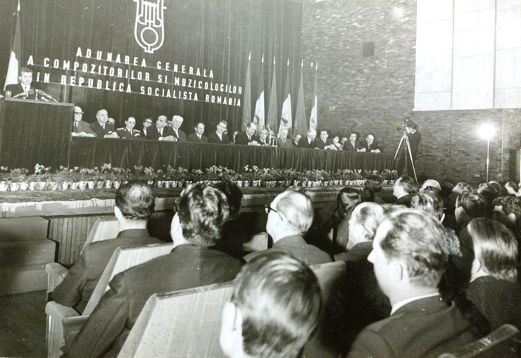 Nicolae Ceauşescu în încheierea lucrărilor Adunării Generale a compozitorilor şi muzicologilor din România. (13 decembrie 1968)