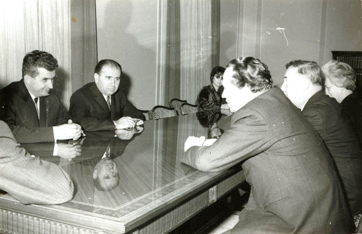 Nicolae Ceauşescu a primit delegaţia Comitetului orăşenesc de partid şi a Comitetului Executiv al Sovietului din Moscova, în frunte cu V.F. Promâslov, membru al C.C. al P.C.U.S., preşedinte al Comitetului Executiv al Sovietului din Moscova. (20 decembrie 1968)