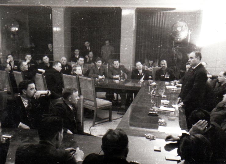 Gh. Gh.-Dej vorbind cu prilejul vizitei delegaţiei sovietice de colhoznici şi oameni de ştiinţă în domeniul agriculturii. (Consiliul de Miniştri, 27 decembrie 1950)