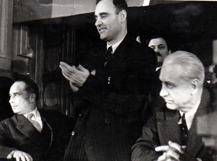 Gh. Gheorghiu Dej, P. Groza ş.a. (20-30 ianuarie 1945.Sala Marii Adunări Naţionale) (Lotar Rădăceanu, acad. Gh. Nicolau).(20 – 30  ianuarie 1945)