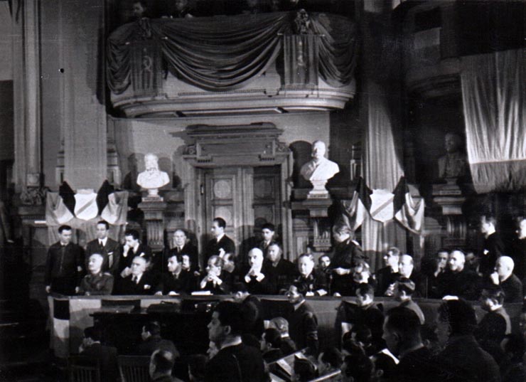 Aspecte din timpul lucrărilor Primului Congres General al Sindicatelor Unite. Din prezidiu fac parte Gh. Gheorghiu Dej, P. Groza ş.a.(20-30 ianuarie 1945, Sala Marii Adunări Naţionale) (Lucreţiu Pătrăşcanu, Romulus Zăroni).( ianuarie 1945)