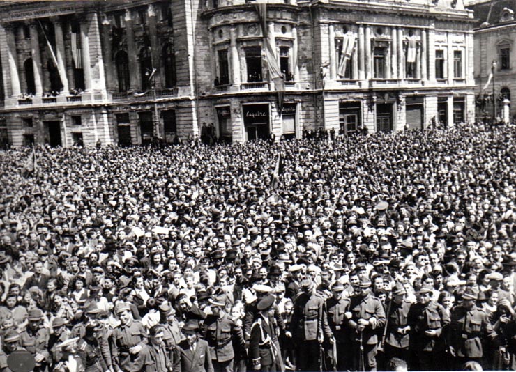Aspecte de masă de la manifestaţia de 10 Mai 1945.(10 mai 1945)