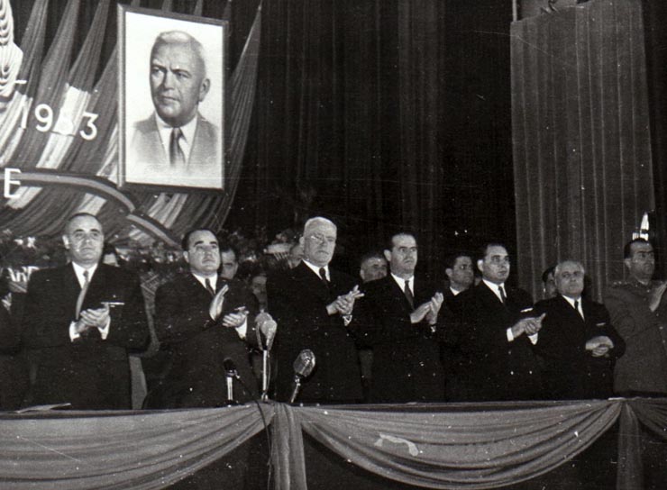 Gheorghe Gheorghiu –Dej, P. Groza, Al. Moghioroş, Stela Enescu, D. Colin, Gh. Apostol şi alte persoane în prezidiul adunării festive de la Ateneul R.P.R., organizată cu prilejul celei de-a 6-a aniversări a proclamării R.P.R.(30.12.1953).
