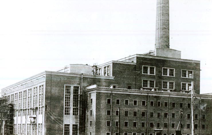 Termocentrala Singiorgiul de Pădure din Regiunea Autonomă Maghiară, intrată în funcţiune în 1955.(1955)