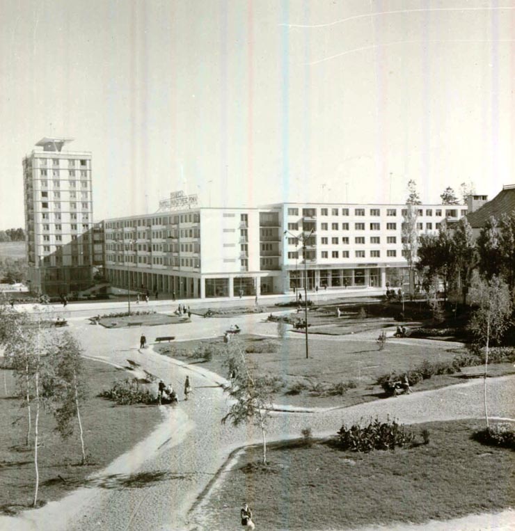 Blocuri de locuinţe în Suceava.(1975)
