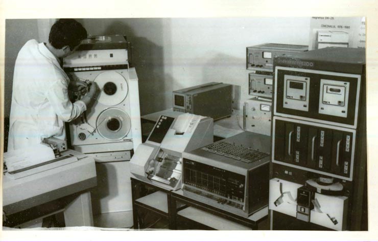 Minicalculatorul ”I – 100” de la I.T.C. – Bucureşti.(1978)