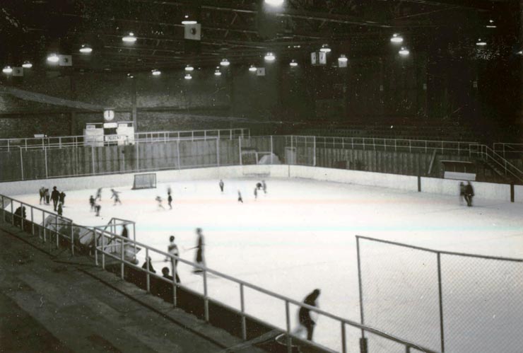 Noul patinoar artificial din oraşul Miercurea Ciuc.(f.a.)