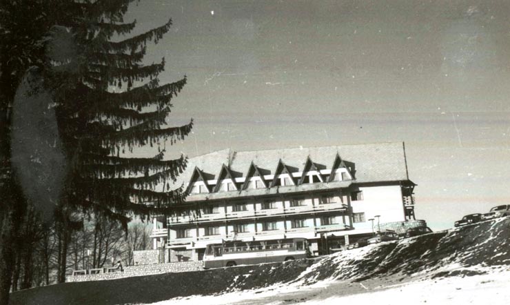 Predeal. Hotelul Trei brazi.(f.a.)