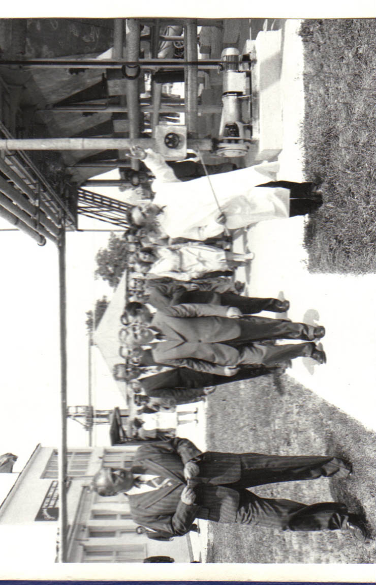 Vizita de lucru a preşedintelui Nicolae Ceauşescu, a altor conducători de partid şi de stat, la staţia pilot pentru producerea de biogaz de la Periş. (7.VI.1979).