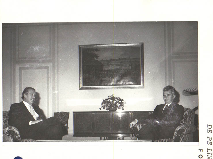 Preşedintele Nicolae Ceauşescu a primit pe ministrul relaţiilor externe al Statelor Unite Mexicane, Jorge Castaneda, care a făcut o vizită oficială în ţara noastră. La primire a participat Ştefan Andrei, ministrul afacerilor externe. (17.X.1979).