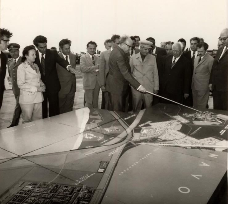 Vizita preşedintelui Nicolae ceauşescu, a altor  conducători de partid şi de stat, în judeţul Constanţa. Vizita la Năvodari. (9 iulie 1976)