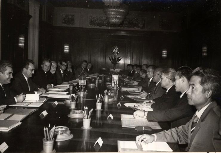 Vizita în România a secretarului general al C.C. al Partidului Popular Revoluţionar Laoţian, prim-ministru al Guvernului Republicii Democrate Populare Laos, Kaisone Phomvihane. (20-23 septembrie 1976) 
