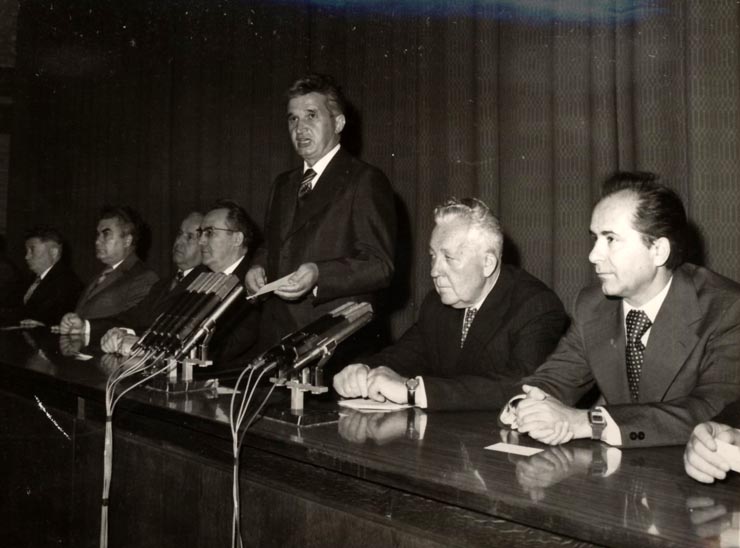 Inaugurarea noului edificiu al Academiei Ştefan Gheorghiu. Cuvântarea lui Nicolae Ceauşescu. (1 octombrie 1976)