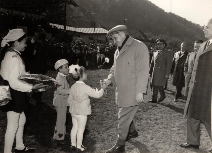 Vizita de lucru a lui Nicolae Ceauşescu în judeţul Alba. La Baia de Arieş. (21 octombrie 1976)