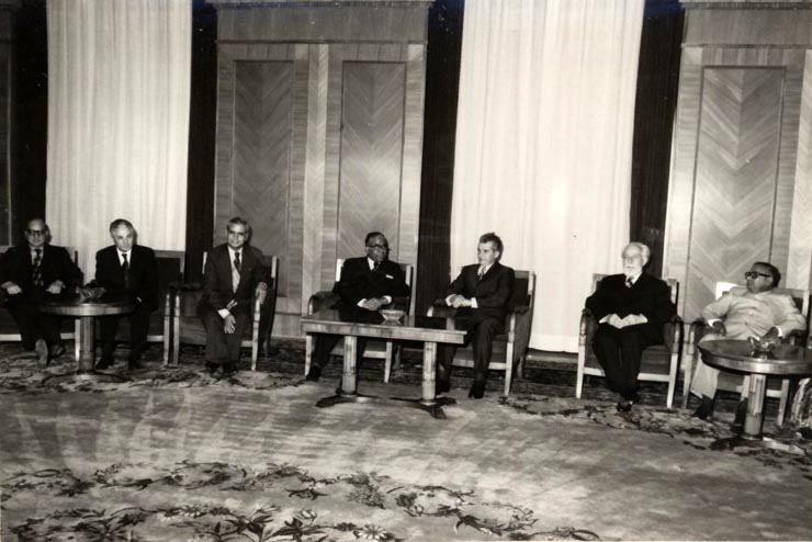 Primirea delegaţiei parlamentare indiene condusă de B.R. Bhagat, preşedintele Camerei Reprezentanţilor a Parlamentului Republicii India. (15 noiembrie 1976)