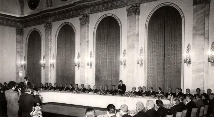 Consfătuirea de la Bucureşti a Comitetului Politic Consultativ al ţărilor participante la Tratatul de la Varşovia. În timpul dejunului oficial. (25-26 noiembrie 1976)
