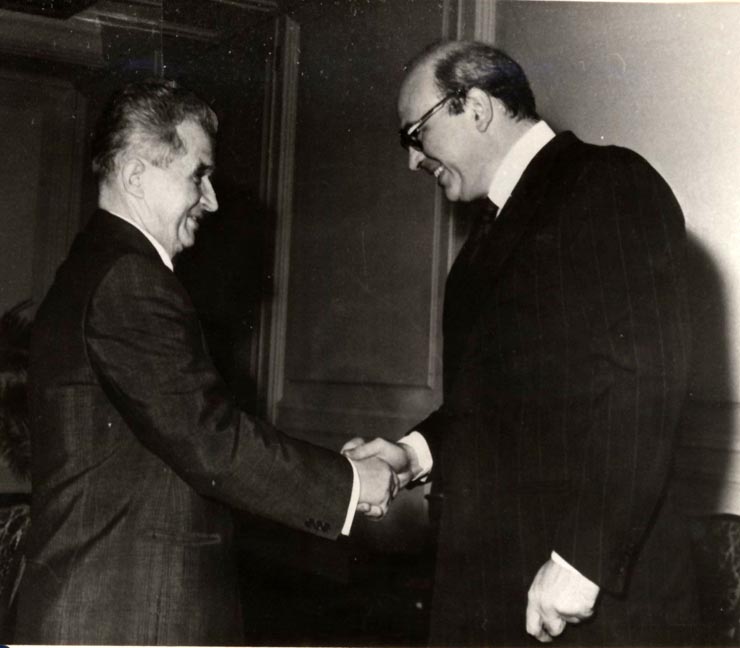 Primirea la preşedintele Nicolae ceauşescu a lui Bettino Craxi, secretar general al Partidului Socialist Italian, care s-a aflat în vizită în România, în fruntea unei delegaţii. (3 decembrie 1976)