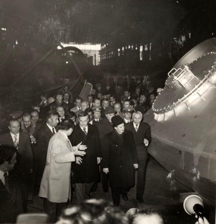 Vizita la Întreprinderea de maşini grele Bucureşti a Secretarului general al Partidului Baas Arab Socialist, preşedintele Republicii Siriene, Hafez Al-Assad. (15-16 februarie 1977)