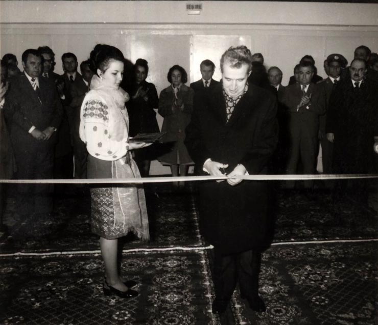 Inaugurarea complexului comercial „Bucur-Obor” din capitală. (22 aprilie 1977)