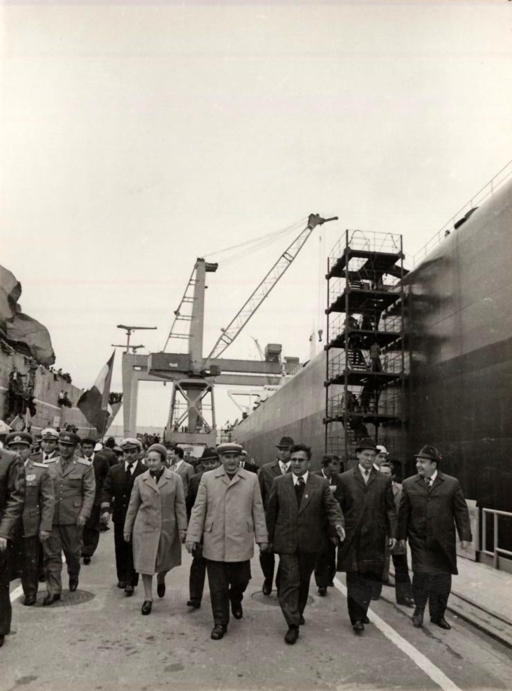 Vizita de lucru a lui Nicolae Ceauşescu, a altor conducători de partid şi de stat, în judeţul Constanţa. La Şantierul naval Constanţa. (27-28 mai 1977)