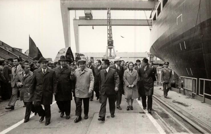 Vizita de lucru a lui Nicolae Ceauşescu, a altor conducători de partid şi de stat, în judeţul Constanţa. La Şantierul naval Constanţa. (27-28 mai 1977)