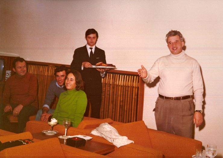 Revelion Aniversari Vanatori 1976