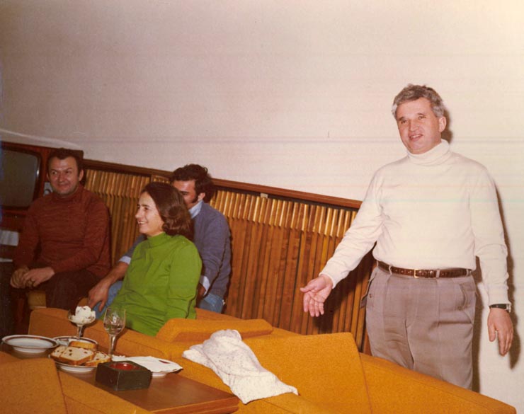 Revelion Aniversari Vanatori 1976