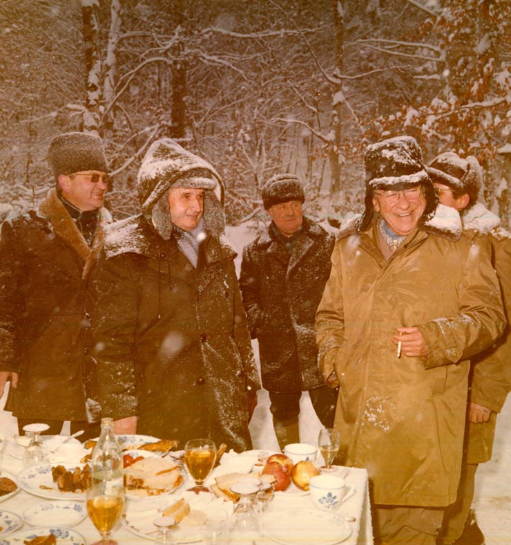 Revelion Aniversari Vanatori 1976