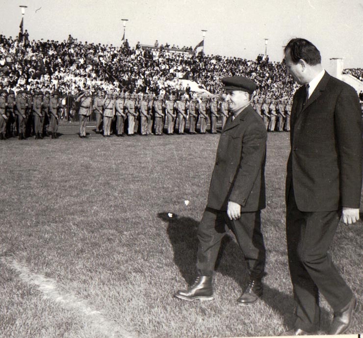 Nicolae Ceauşescu, secretar general al P.C.R., în timpul vizitei de lucru la Piatra Neamţ.  (27  aprilie 1970).