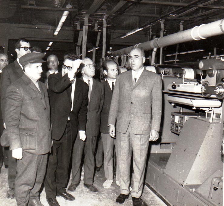 Nicolae Ceauşescu, secretar general al P.C.R, cu prilejul vizitei de lucru din judeţele Botoşani, Neamţ şi Bacău.(27 mai 1970).