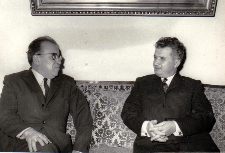 Primirea la Nicolae Ceauşescu a lui Santiago Carilio, secretarul general al Partidului Comunist din Spania.(24 februarie 1971).