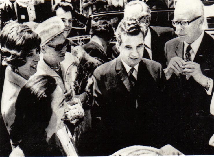 Braşov, 20 mai 1971, Nicolae Ceauşescu şi Gustav Heinemann în timpul vizitei oficiale în România.(20 mai 1971).
